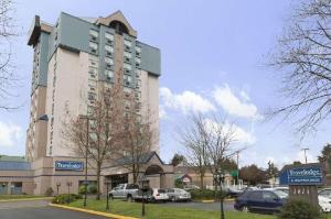 Travelodge Hotel by Wyndham Vancouver Airport, Richmond