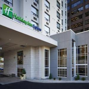 Holiday Inn Express Windsor Waterfront