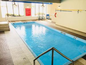 Travelodge by Wyndham Red Deer, Red Deer