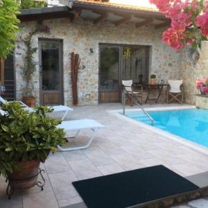 Villa Lithos with private pool