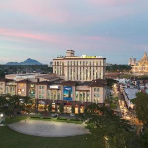 Kuching Hotels With Room Service Deals At The 1 Hotel With Room Service In Kuching Malaysia