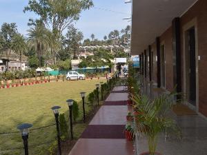 Royal Garden Retreat, Mount Abu