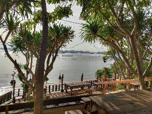 Sichang Villa, Chonburi