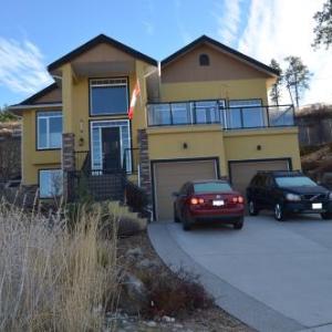 Hotels near Penticton Speedway - Rowena's Retreat