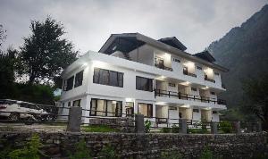 Treebo Trend Woodward II, Kasol