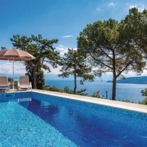 Stunning home in Brsec with Outdoor swimming pool WiFi and 1 Bedrooms