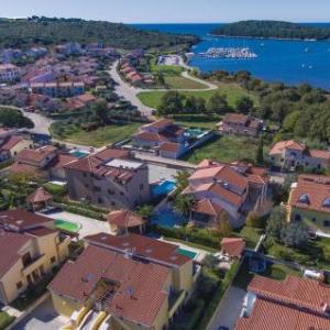 Three-Bedroom Apartment in Volme
