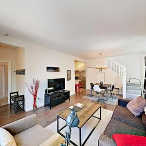 1124 14th Ave Townhome Townhouse