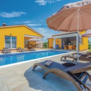 Three-Bedroom Holiday Home in Labin