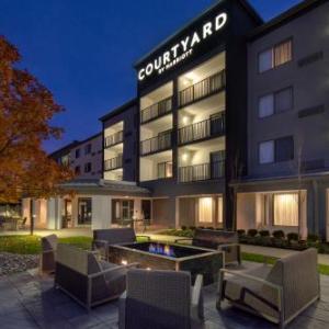 Courtyard by Marriott Cincinnati Airport