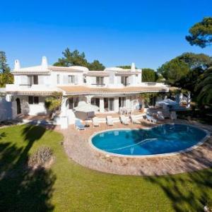 Quinta do Lago Villa Sleeps 11 Pool Air Con WiFi