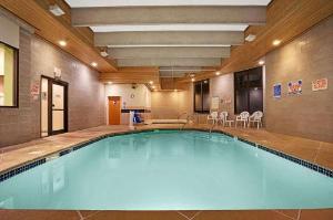 Days Inn by Wyndham Eagan Minnesota Near Mall of America, Eagan