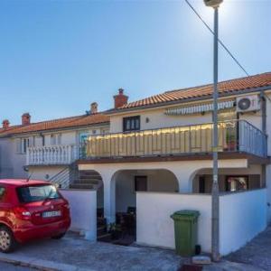 Holiday house with a parking space Novi Vinodolski - 5523