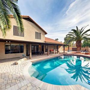 Inviting Central Scottsdale Stunner Home