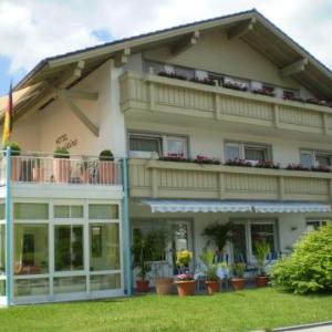 Hotels near Barockgarten am Festspielhaus Fussen - Hotel Christine