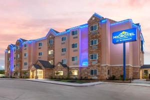 Microtel Inn & Suites by Wyndham College Station, College Station