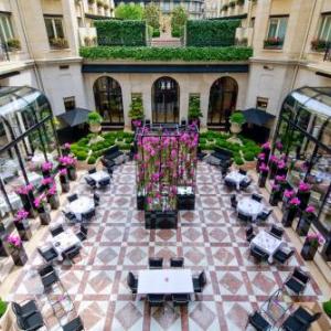 Hotels near Salle Pleyel Paris - Four Seasons Hotel George V Paris