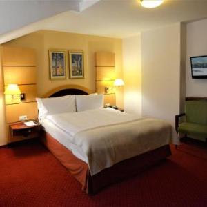 Kulturzentrum Schlachthof Wiesbaden Hotels - Hotel am Kochbrunnen