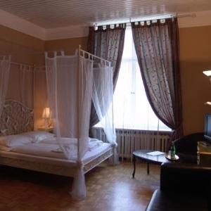 Hotels near Waldbühne Berlin - Hotel-Maison Am Olivaer Platz
