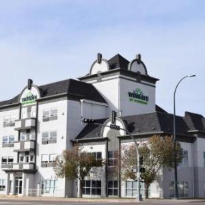 Hotels near The Slice Bar and Grill Lethbridge - Wingate by Wyndham Lethbridge