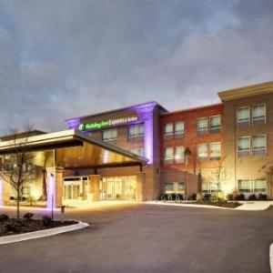 Holiday Inn Express & Suites Charleston NE Mt Pleasant US17