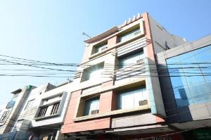 OYO 29312 Hotel Royal's, Bathinda