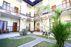 Rade Guesthouse, Canggu