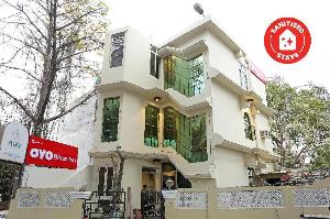 OYO 28614 Bless Inn, Allahabad