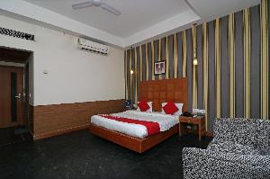 OYO 421 One Hotel, Ghaziabad