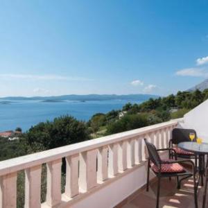 One-Bedroom Apartment in Orebic