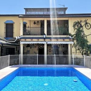 Villa with 7 bedrooms in Palenciana with private pool furnished terrace and WiFi 50 km from the beach