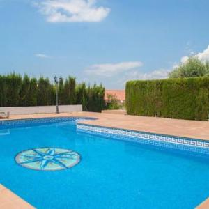 Santa Oliva Villa Sleeps 8 Pool WiFi