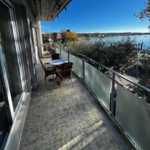 Front Lake Apartment Bardolino