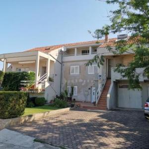 Apartments Dolores
