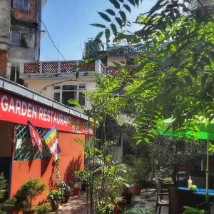 Best Hostel and Ananda Garden Restaurant