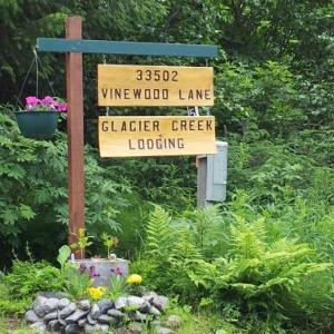 Glacier Creek Lodging