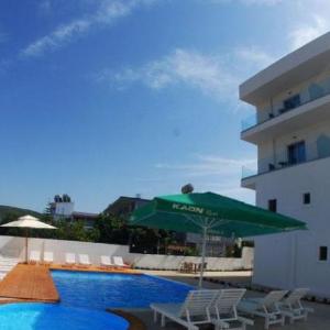 Kuburi Hotel