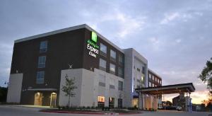 Holiday Inn Express & Suites McKinney - Frisco East, an IHG Hotel, McKinney