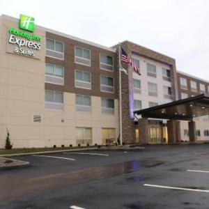 Holiday Inn Express & Suites MARIETTA