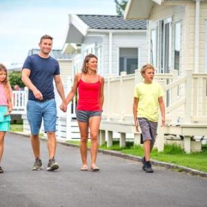Hotels near The Tropicana Weston-super-Mare - Sandy Glade Holiday Park