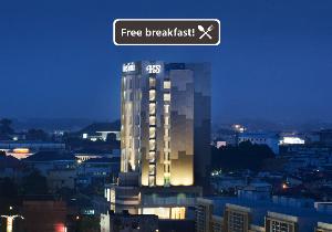 Hotel Santika Radial Palembang, Palembang