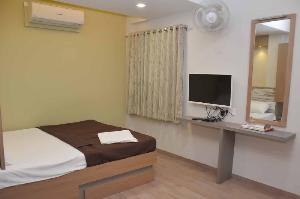 Central Lodge, Kolhapur, Kolhapur