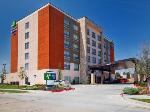 Earlywine Park Golf Course Oklahoma Hotels - Holiday Inn Express & Suites MOORE