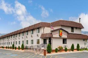 Super 8 by Wyndham Ogden, Ogden