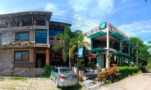 Moonrise Villa, Chumphon