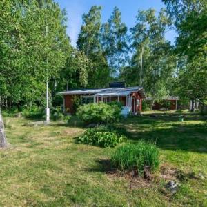 Holiday Home Lampaluodon punainen tupa