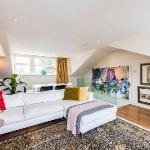 Unique 2bed flat in iconic Portobello Rd w terrace London 