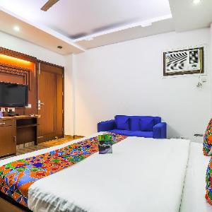 FabHotel The Maple Stays - Nr. Leisure Valley Park Iffco Chowk