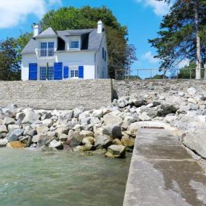 Holiday Home Les Embruns - CZN111