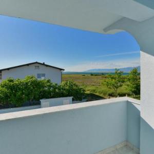 Apartment Jadran - NIN123